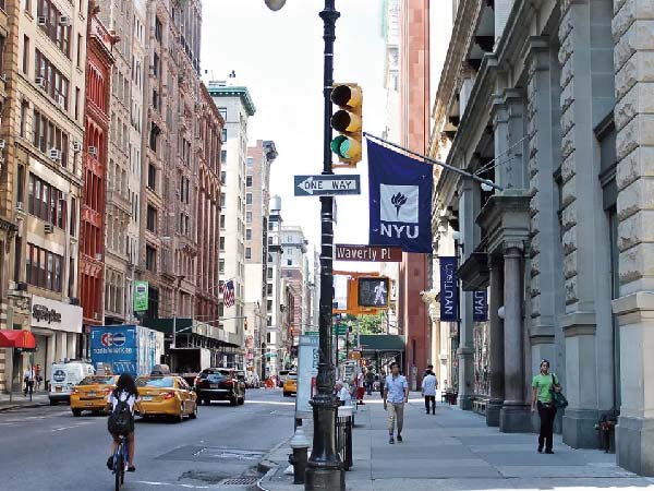 纽约大学蒂势艺术学院与上海纽约大学联合 培养 - 互动媒体艺术项目